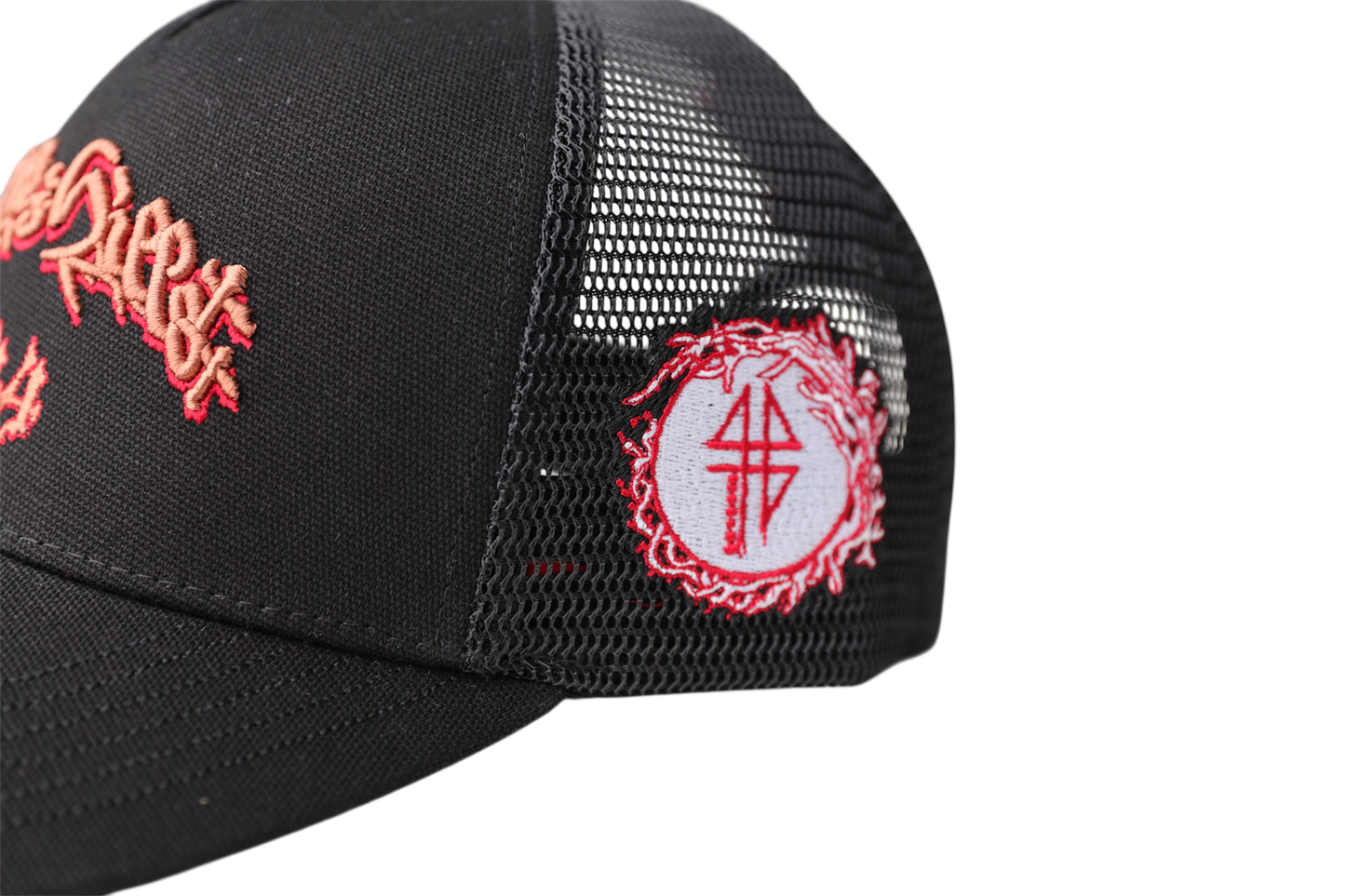 BLACK & RED CELEZHILLS HAT